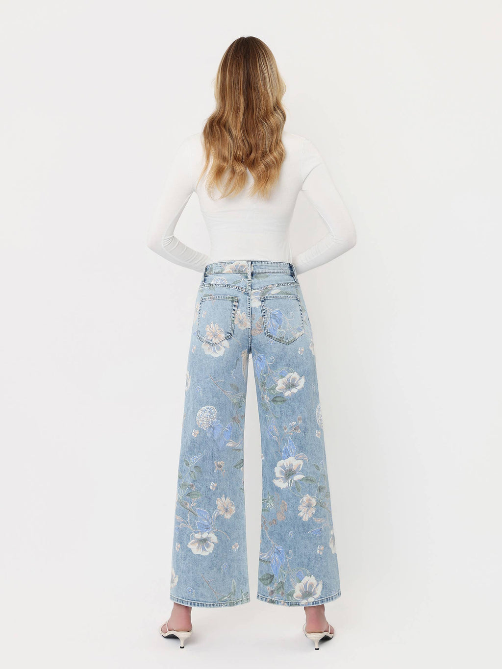 Vervet Super High Rise Floral Vintage Flare Jeans